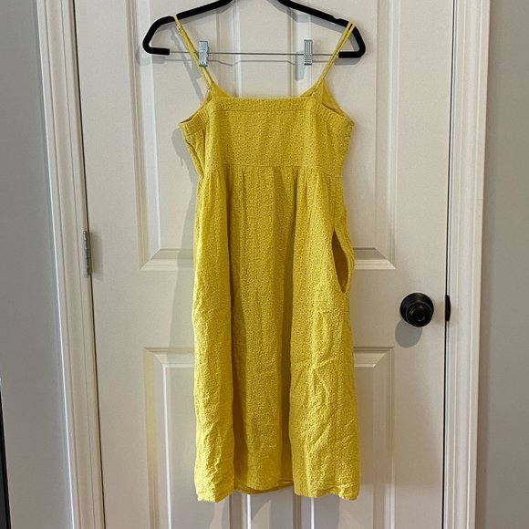 Yellow Eyelet Spaghetti Strap Midi Dress by Rachel Ashwell - Size 6 - Picture 7 of 9